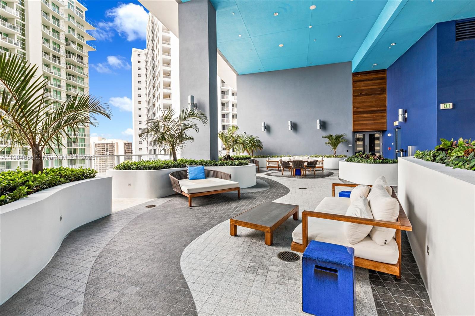 BRICKELLHOUSE CONDO - Residential