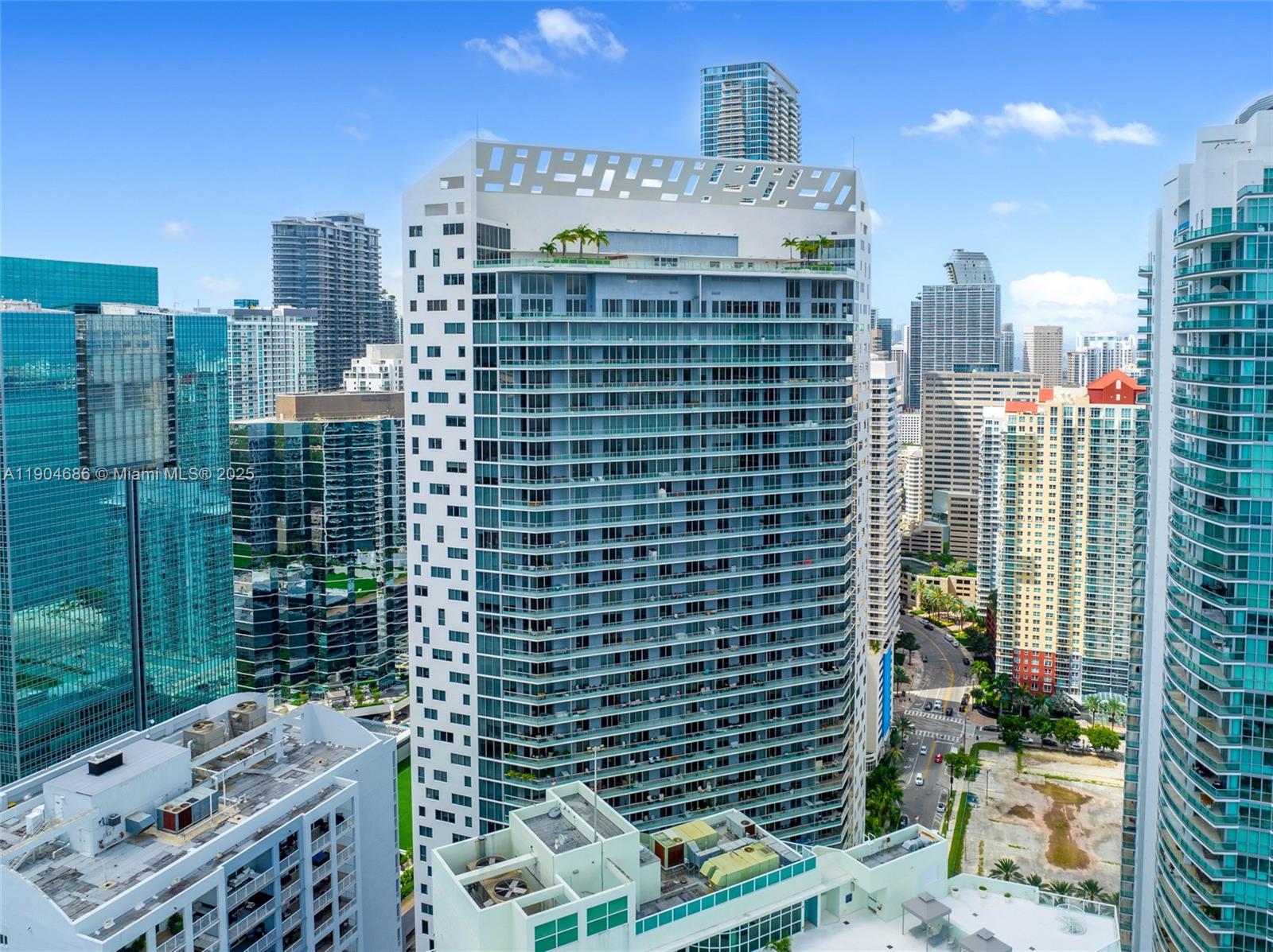 BRICKELLHOUSE CONDO - Residential