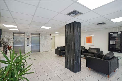 Tiny photo for 245 18th St #305, Miami Beach, FL 33139 (MLS # A12006551)