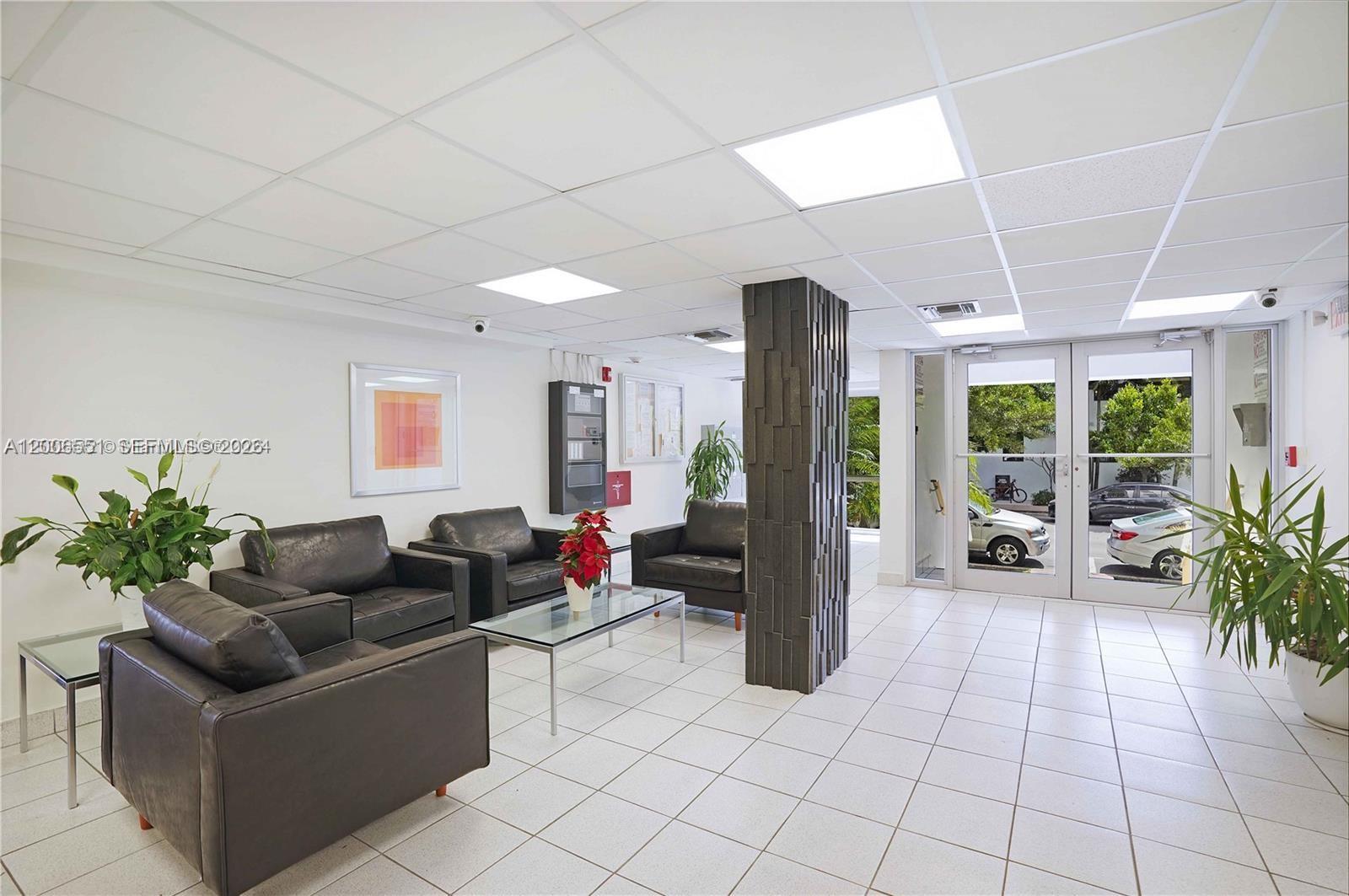 JAMES CENTRAL TOWERS COND - Residential