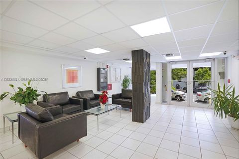 Tiny photo for 245 18th St #305, Miami Beach, FL 33139 (MLS # A12006551)