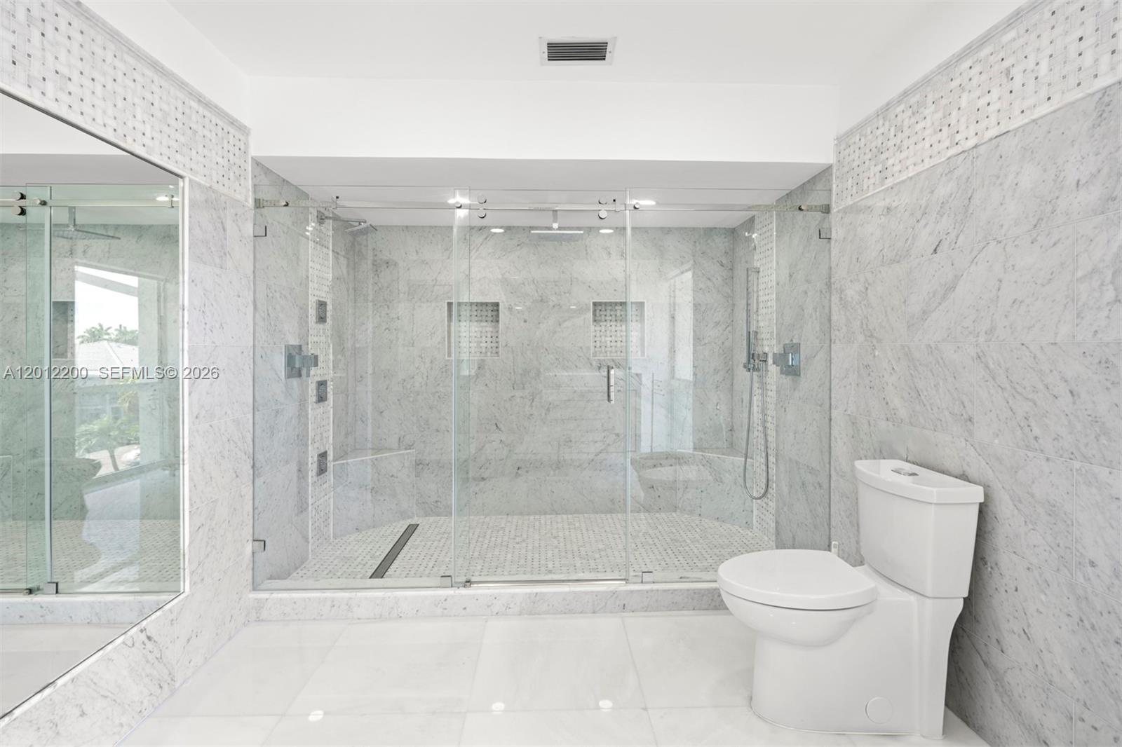 COUNTRY CLUB OF MIAMI - Residential