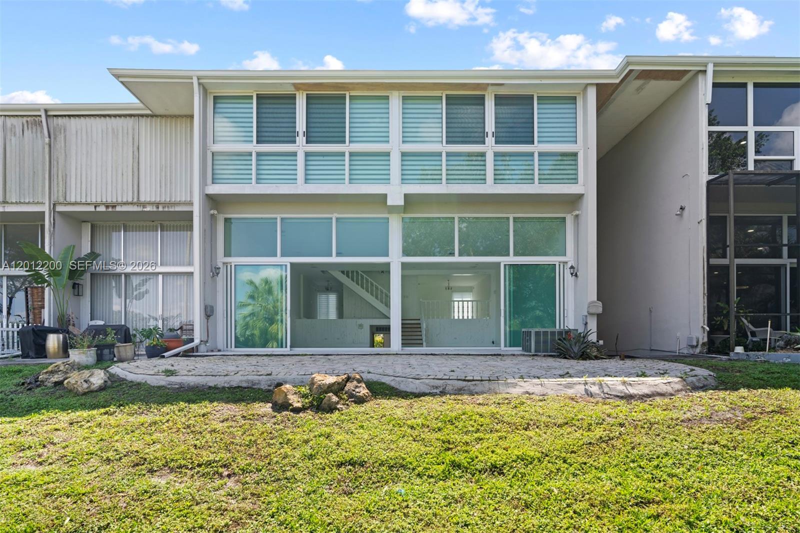 COUNTRY CLUB OF MIAMI - Residential