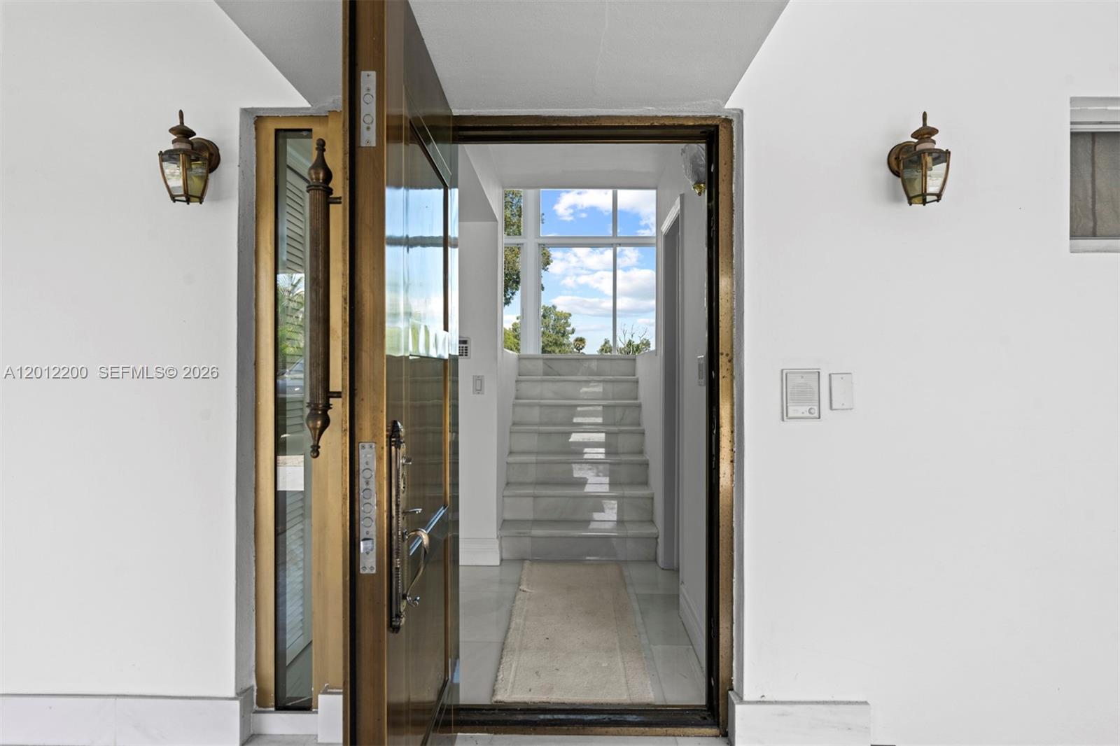 COUNTRY CLUB OF MIAMI - Residential