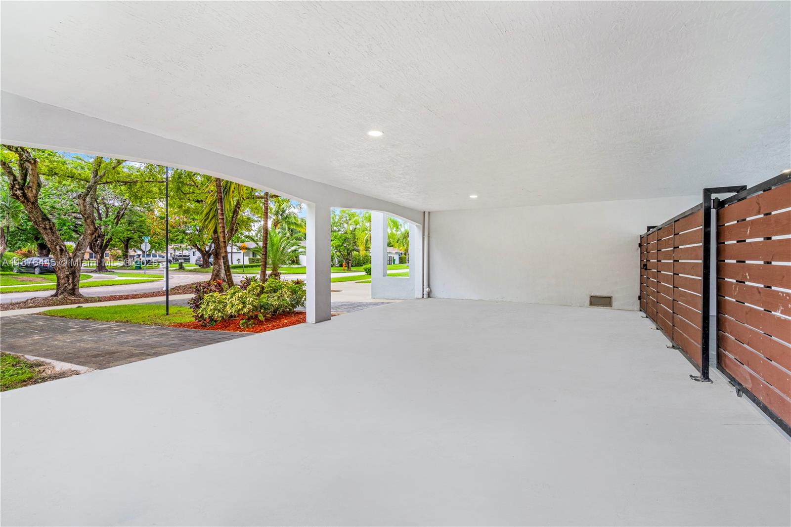 SAGA BAY SEC ONE PART ONE - Residential