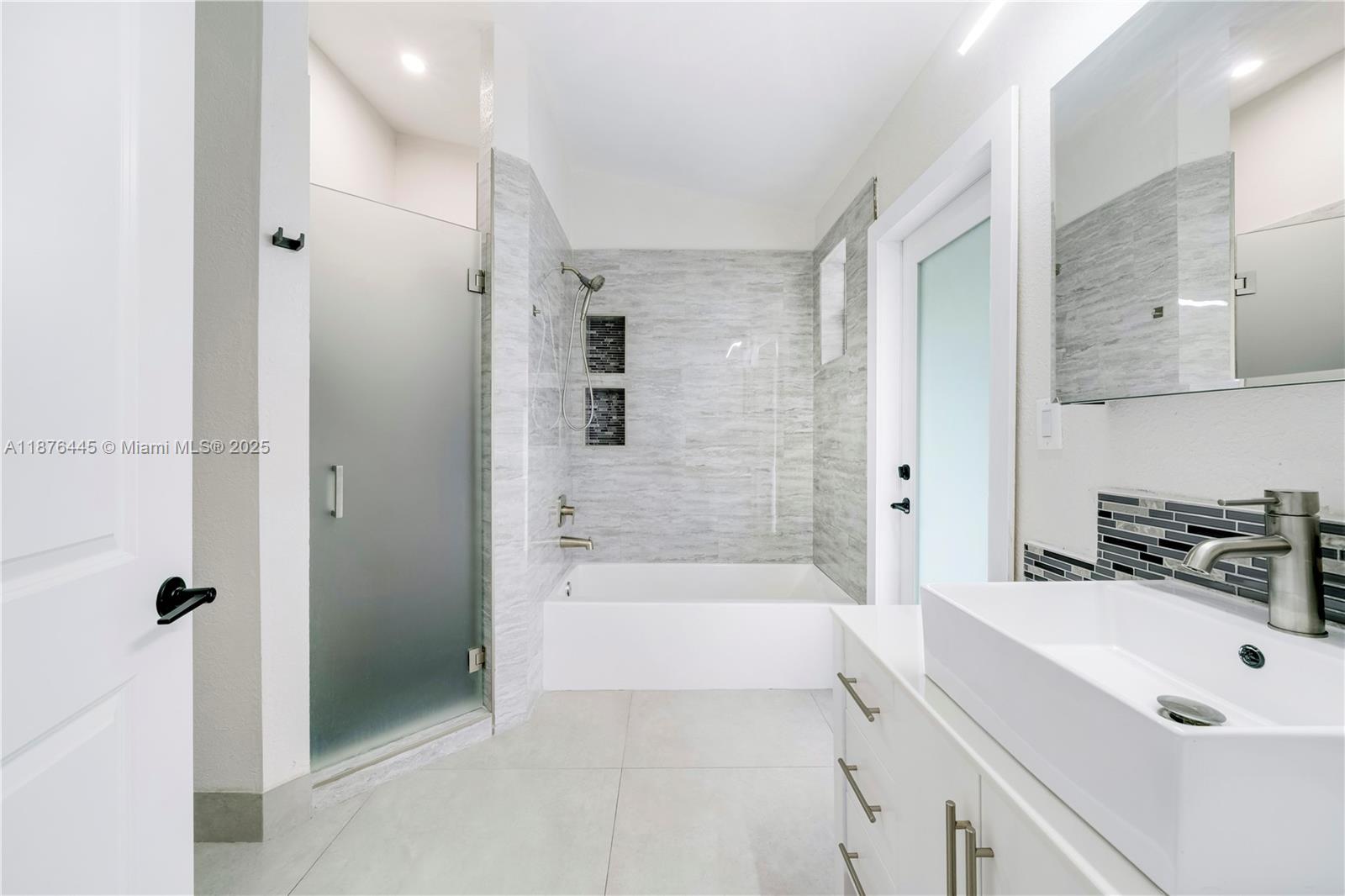 SAGA BAY SEC ONE PART ONE - Residential