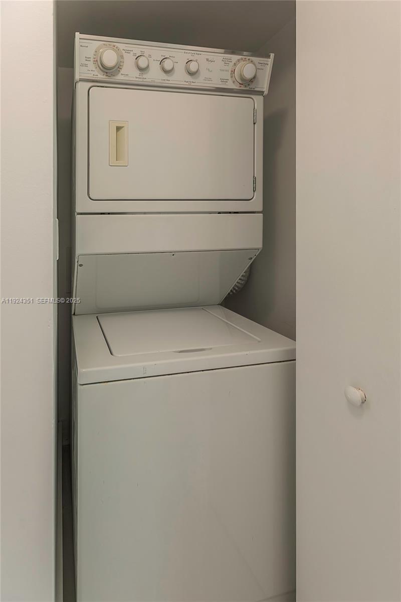 ONE MIAMI WEST CONDO - Residential Lease