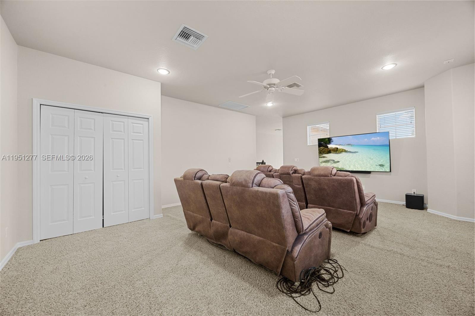 INDIGO LAKES - Residential