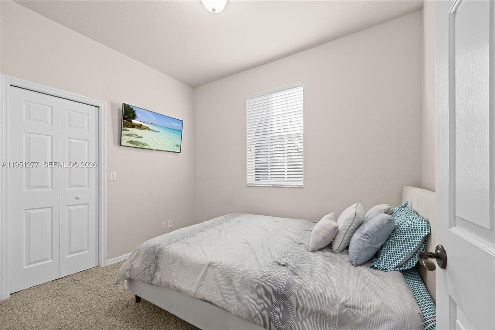 INDIGO LAKES - Residential