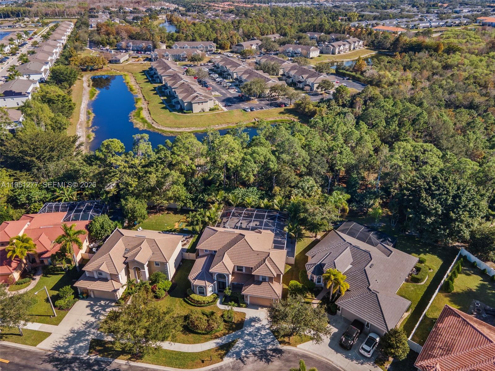 INDIGO LAKES - Residential