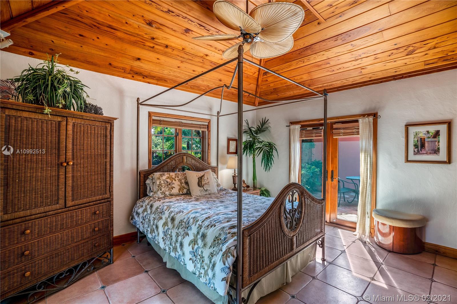 BOCA RATON RIVIERA UNIT B - Residential