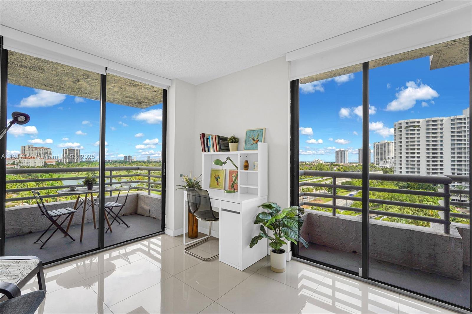 PARC CENTRAL AVENTURA SOU - Residential