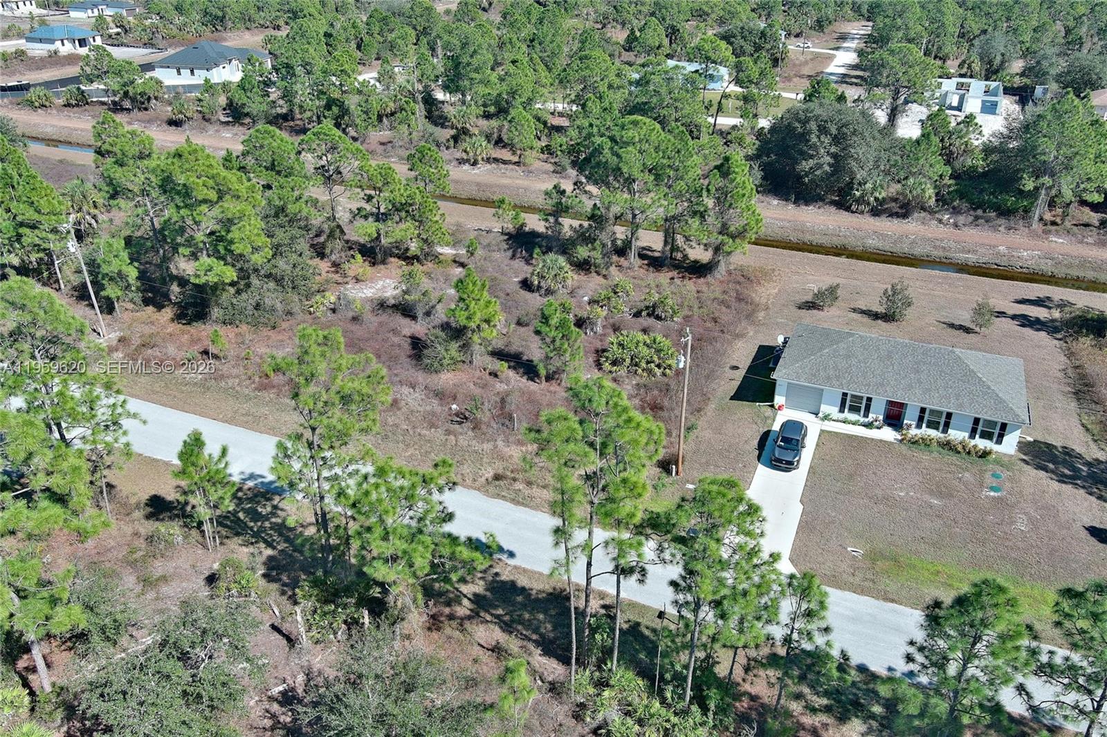 LEHIGH ACRES - Land
