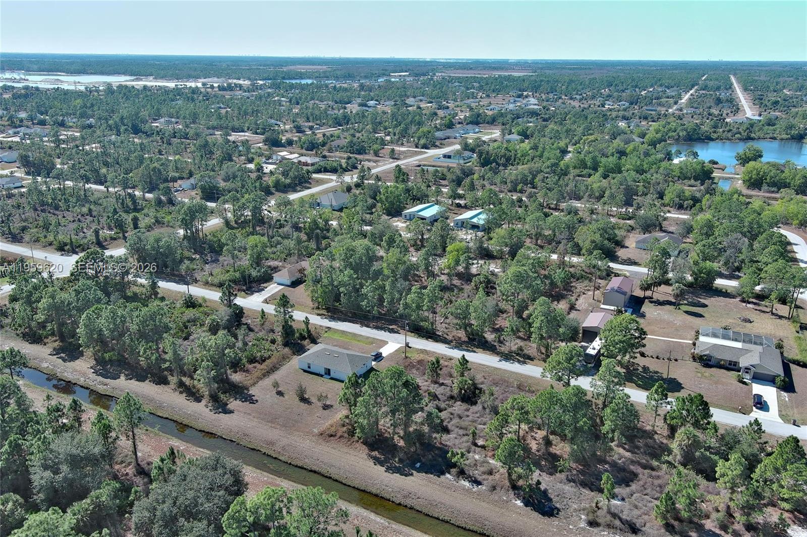 LEHIGH ACRES - Land