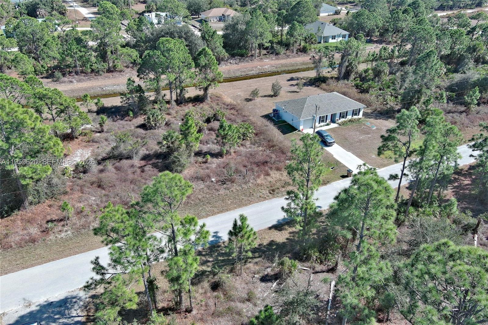 LEHIGH ACRES - Land
