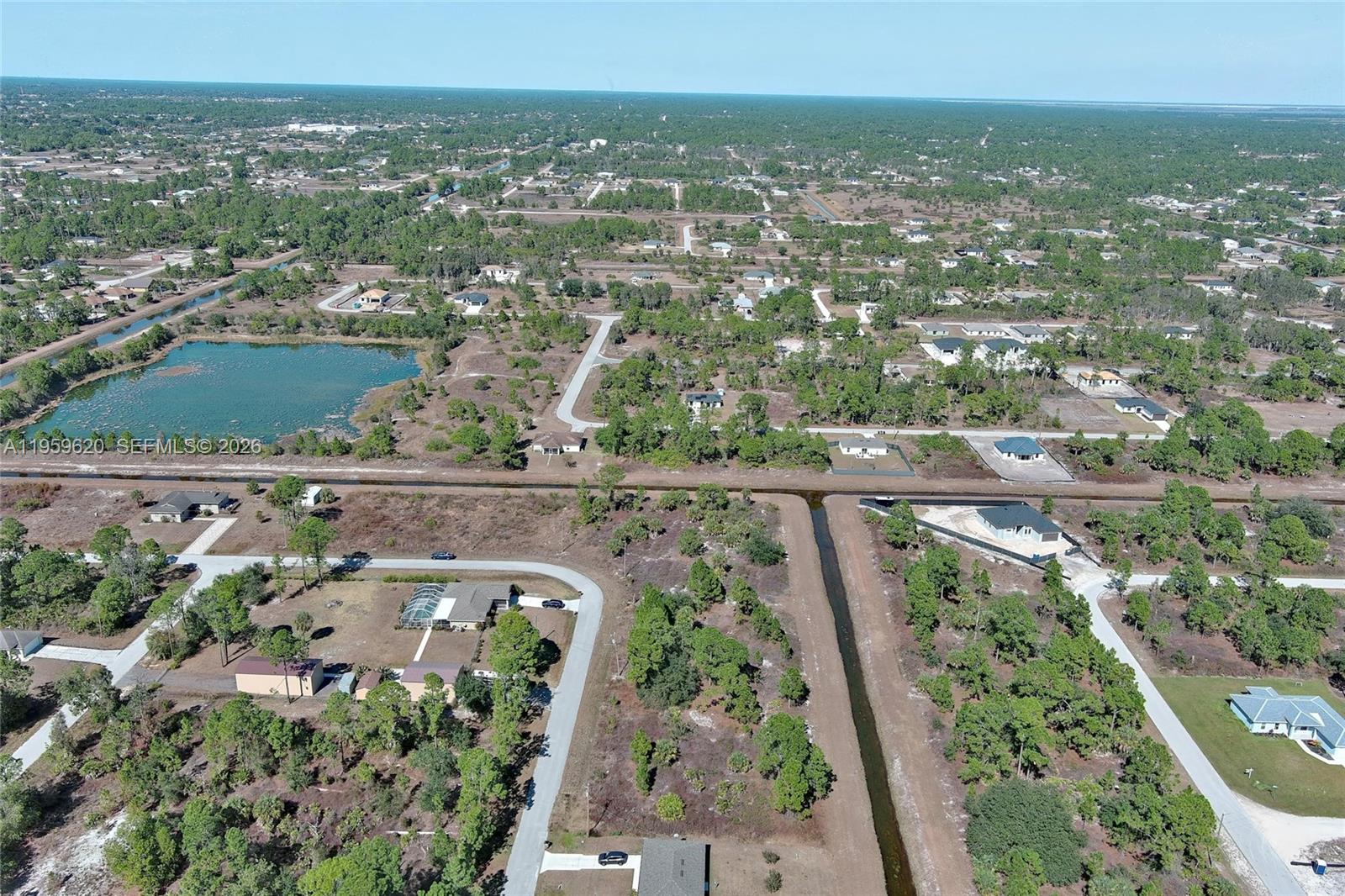 LEHIGH ACRES - Land