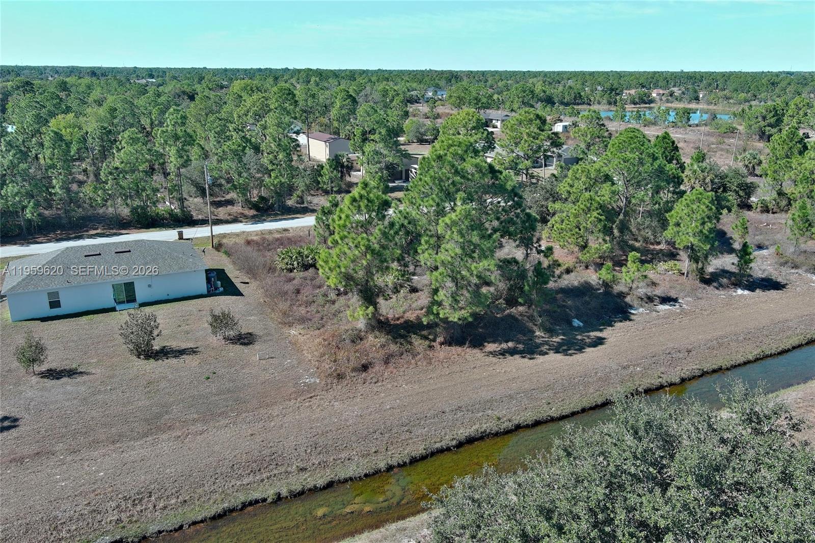 LEHIGH ACRES - Land