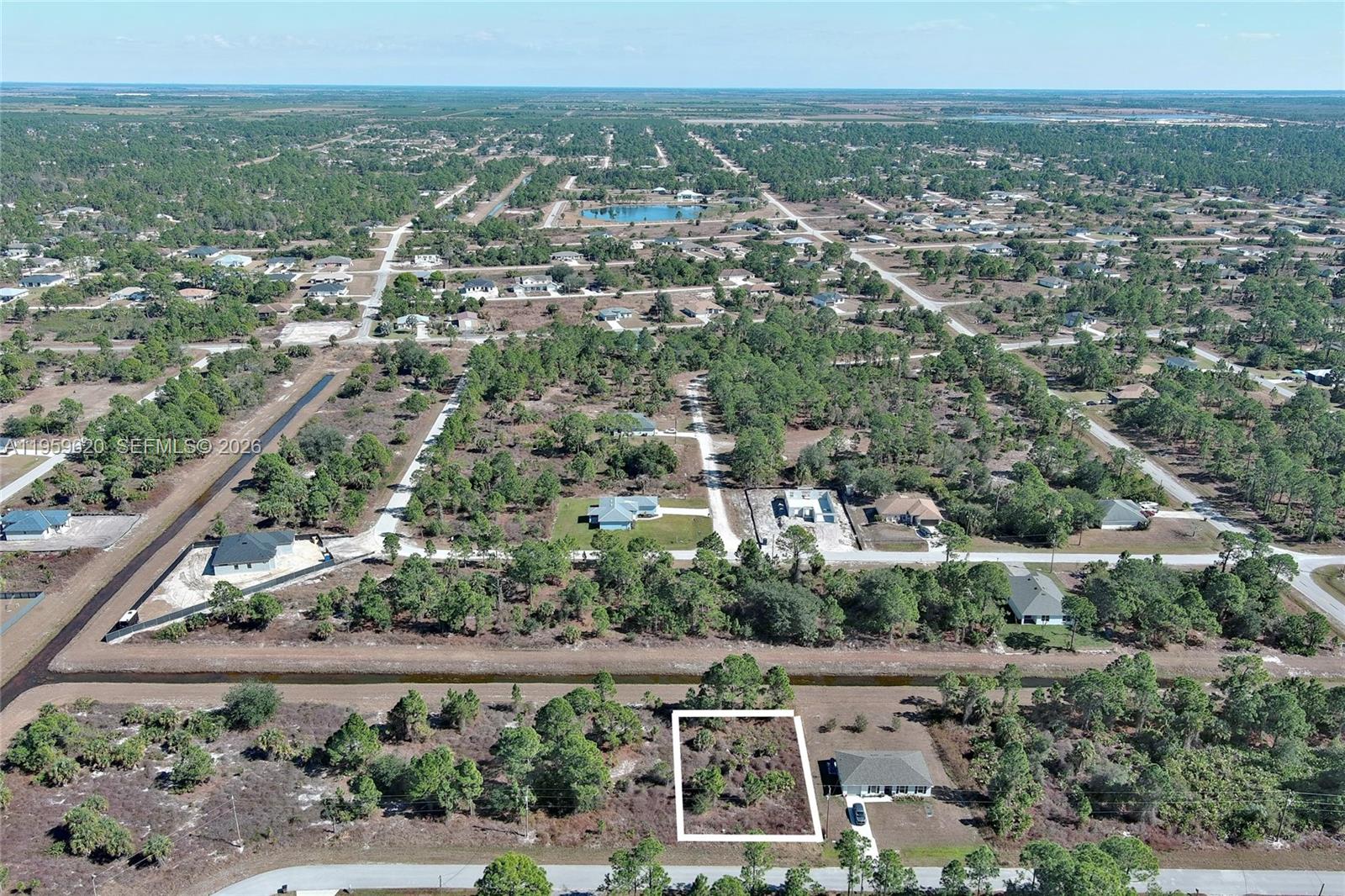 LEHIGH ACRES - Land