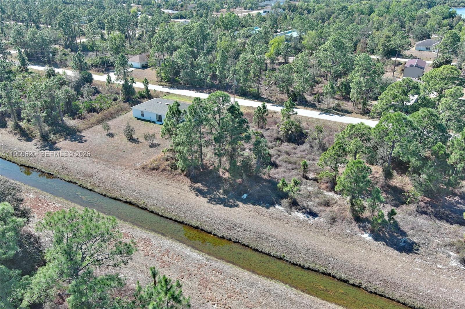 LEHIGH ACRES - Land