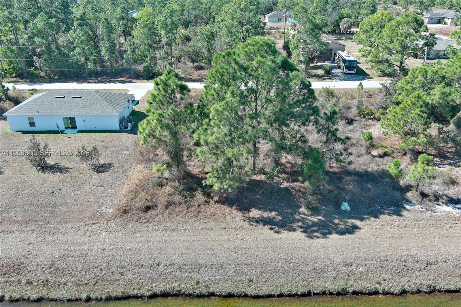 LEHIGH ACRES - Land