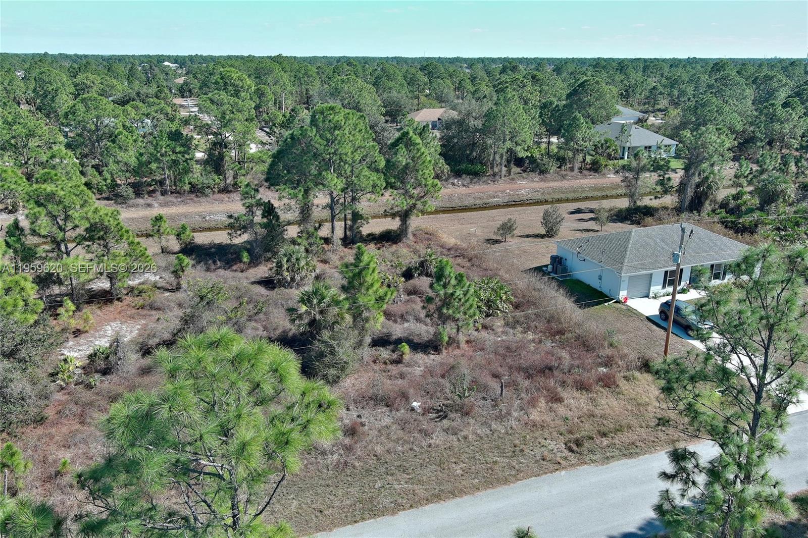 LEHIGH ACRES - Land