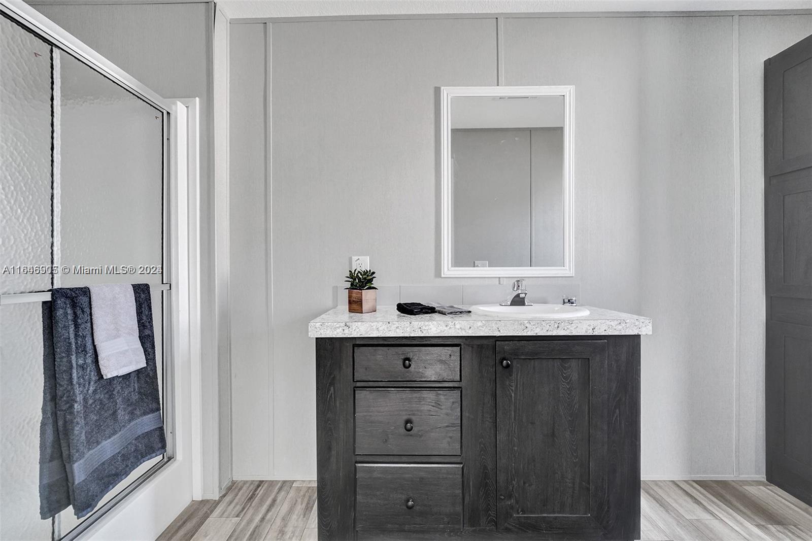 Dania Beach, Florida 33312, United States, 2 Bedrooms Bedrooms, ,2 BathroomsBathrooms,Residential,Pending,46290