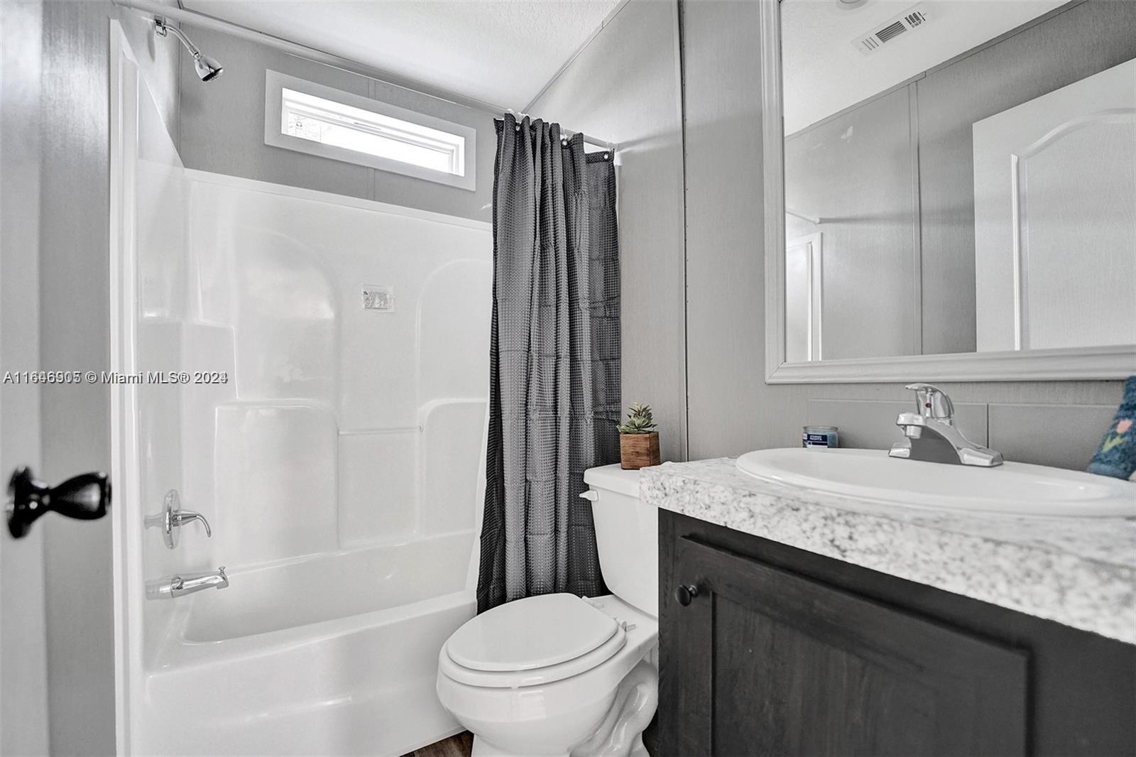 Dania Beach, Florida 33312, United States, 2 Bedrooms Bedrooms, ,2 BathroomsBathrooms,Residential,Pending,46290