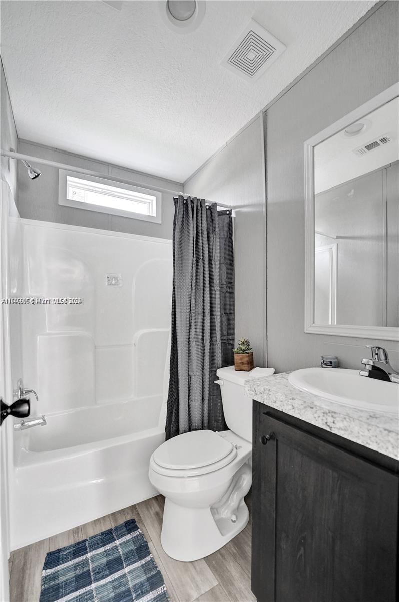 Dania Beach, Florida 33312, United States, 2 Bedrooms Bedrooms, ,2 BathroomsBathrooms,Residential,Pending,46290