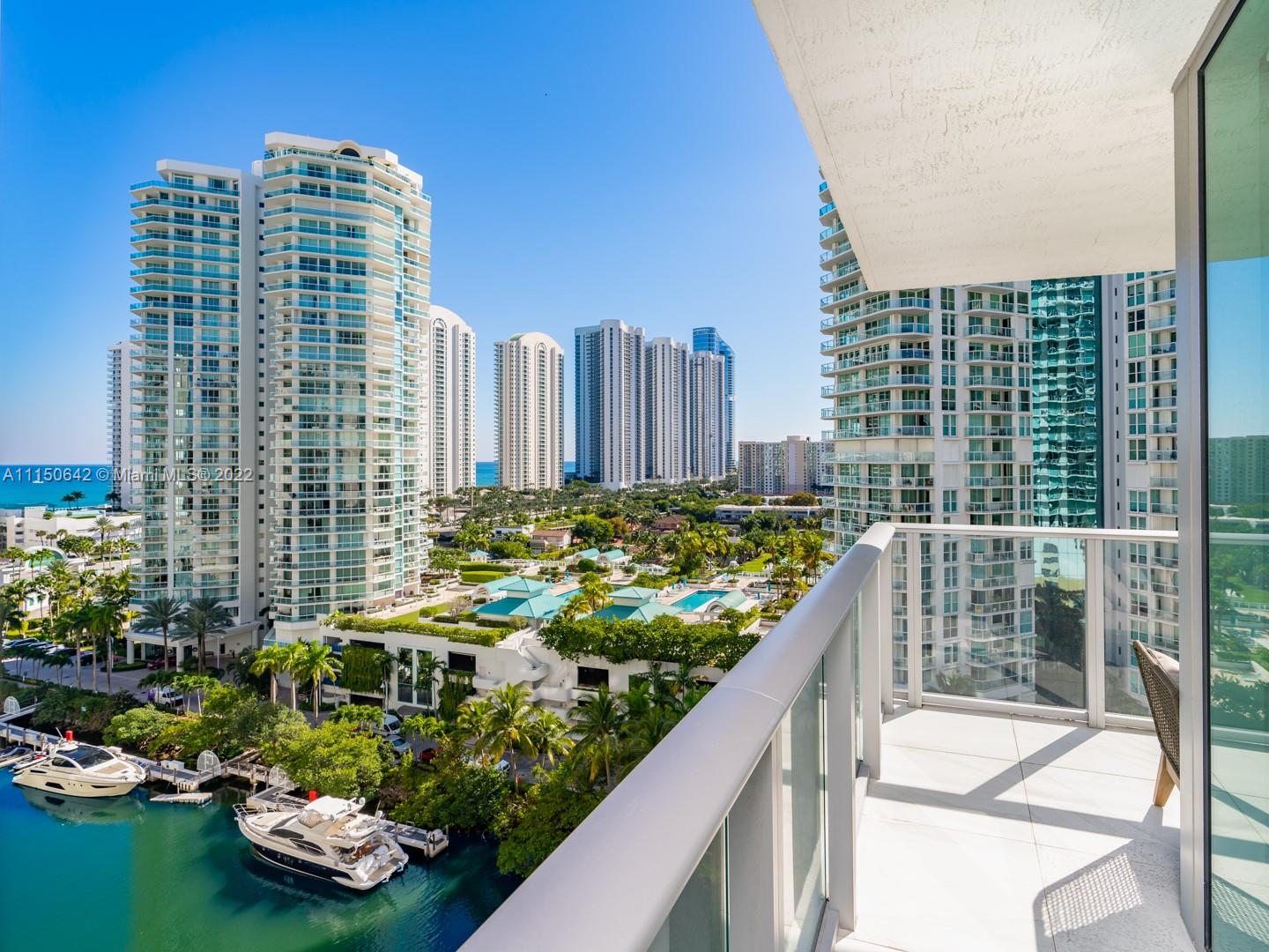 PARQUE TOWERS CONDO - Residential