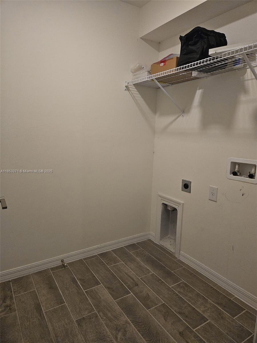 4413 NE 21 Pl.