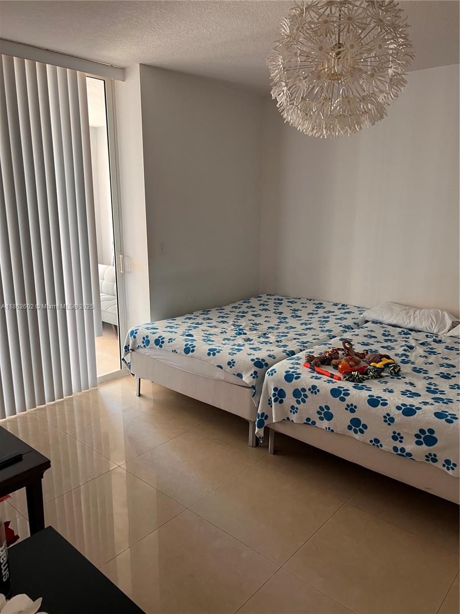 THE SAIL CONDO - Residential