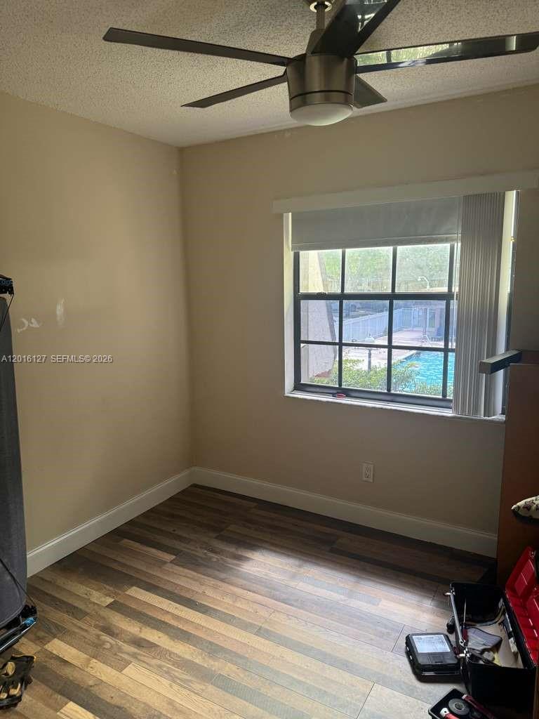 GRENADIER LAKES AT WELLEB - Residential