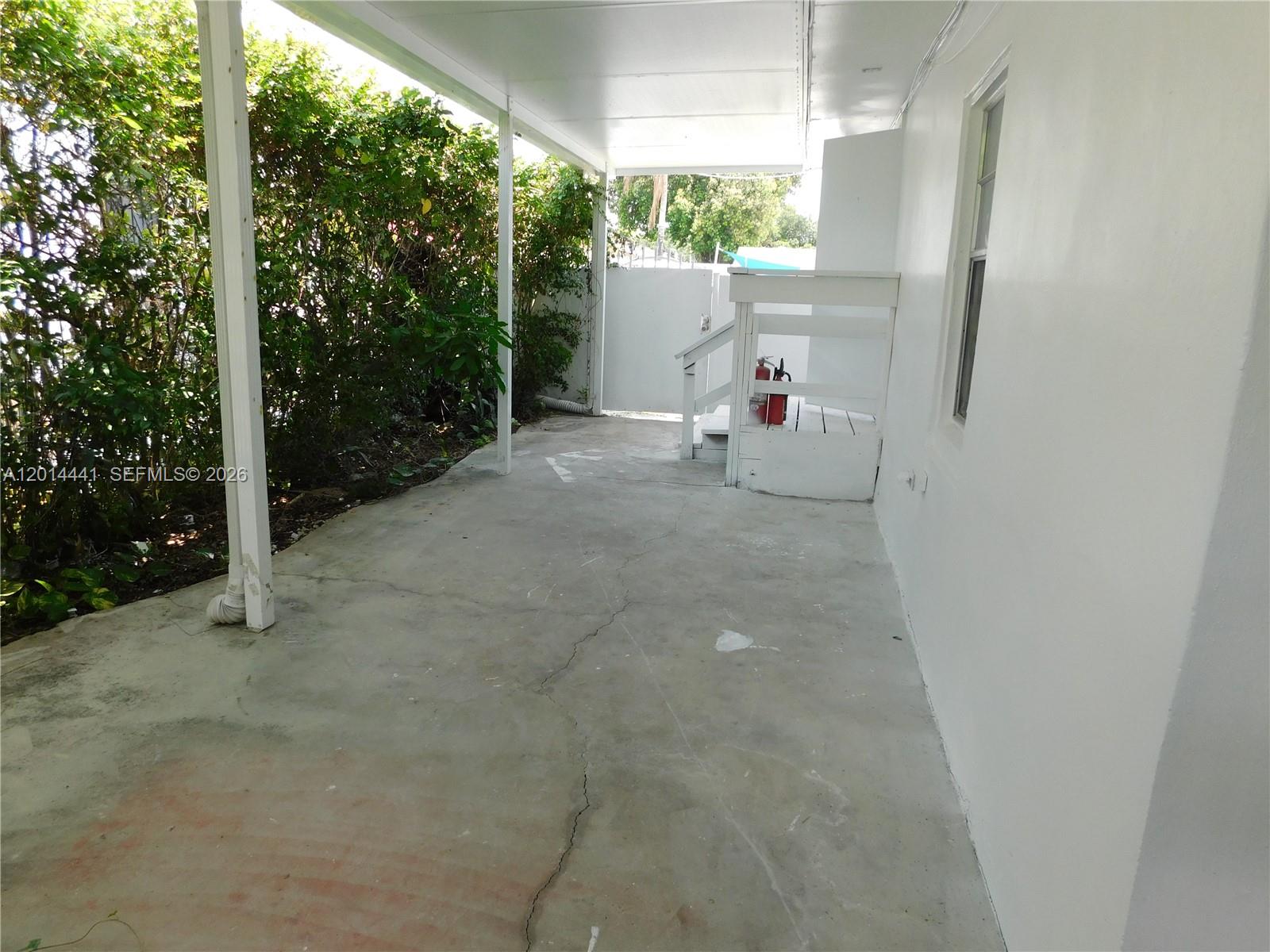 GORRAY PARK - Residential Lease