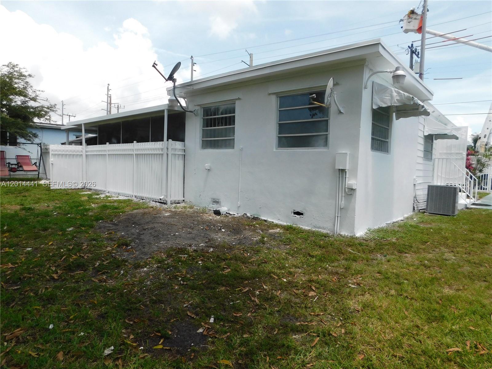 GORRAY PARK - Residential Lease