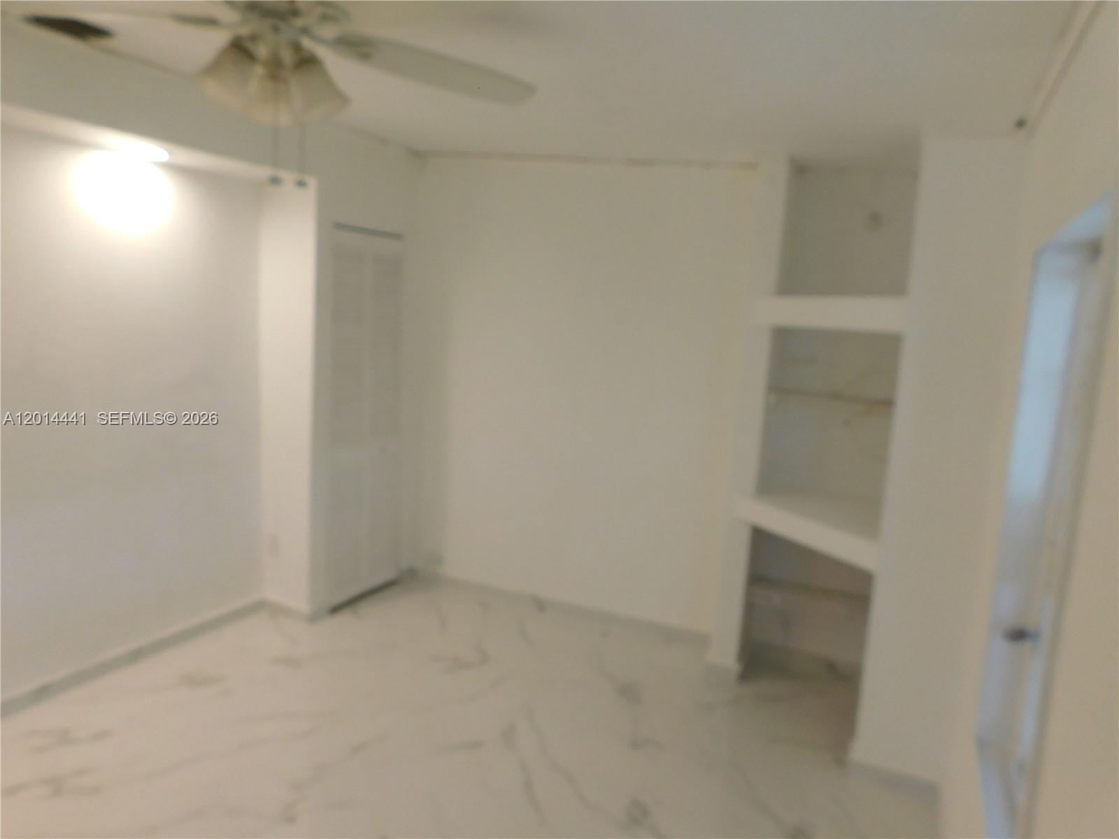GORRAY PARK - Residential Lease