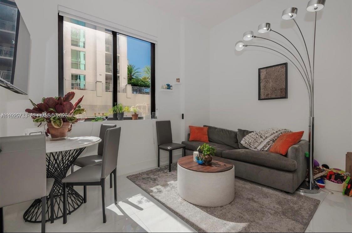 MERRICK MANOR CONDO - Residential Lease