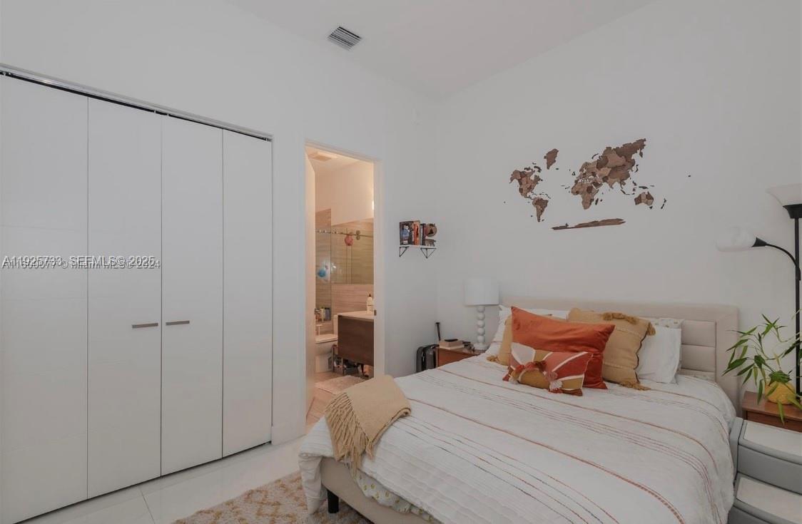 MERRICK MANOR CONDO - Residential Lease