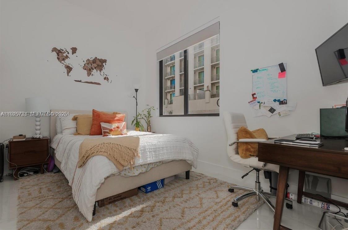 MERRICK MANOR CONDO - Residential Lease