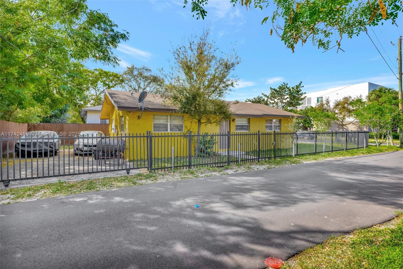 1300 NW 7th Pl