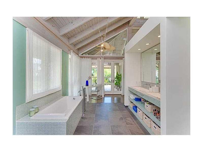 28 54 41 ENTRADA - Residential