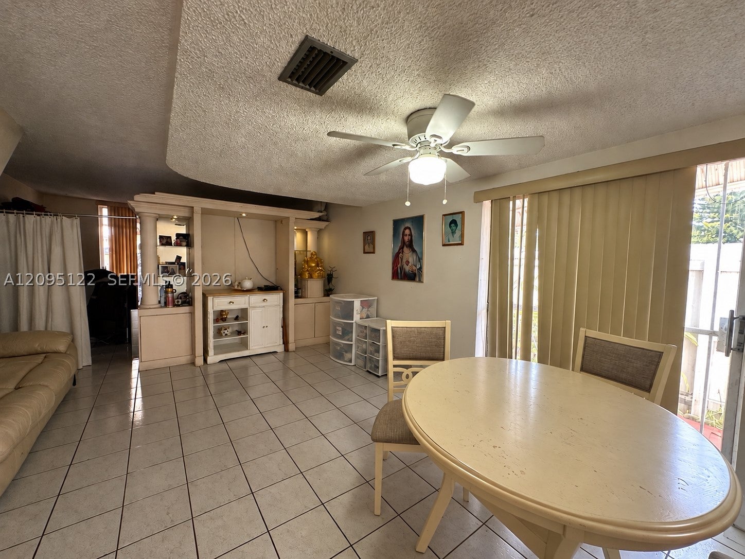 1103 W 39th Ter 20