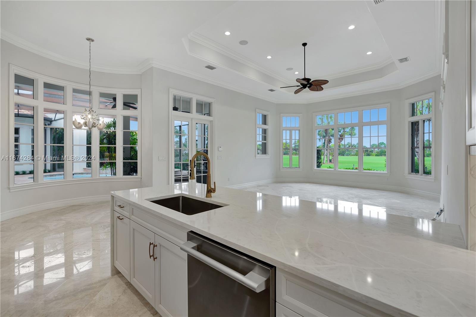 OLD MARSH GOLF CLUB - Residential