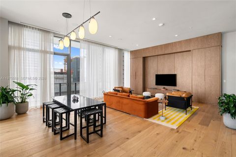 Tiny photo for 11 NE 6th St #2104, Miami, FL 33132 (MLS # A11975068)