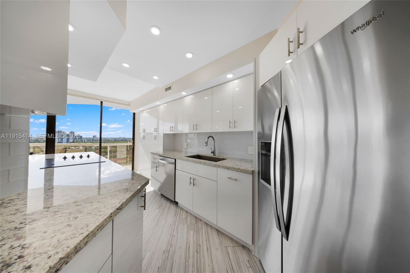 PORTSVIEW @ THE WATERWAYS - Residential