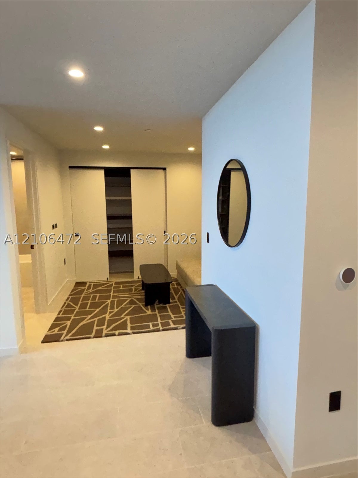 13899 Biscayne Blvd 907