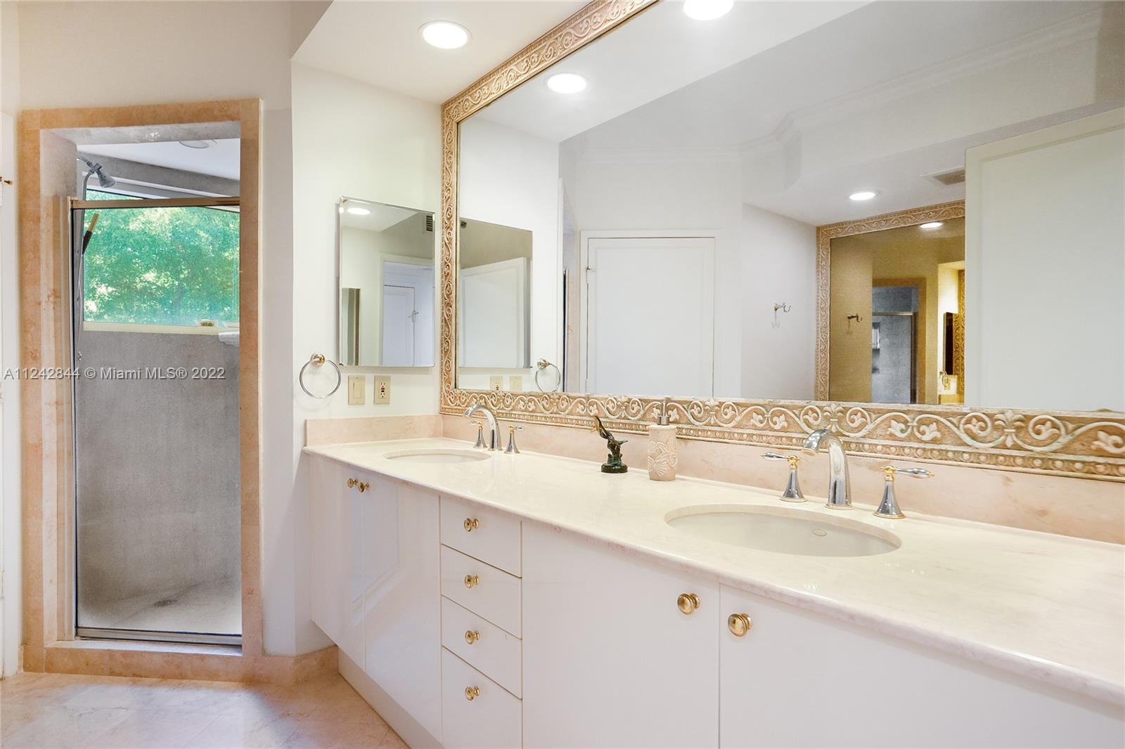 OCEAN TOWER ONE CONDO - Residential