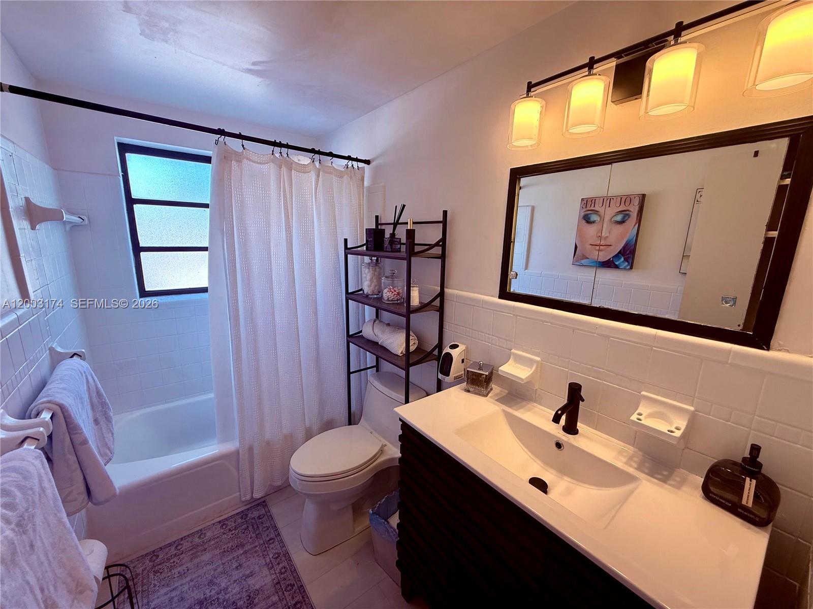 LAUREL VILLA INC - Residential