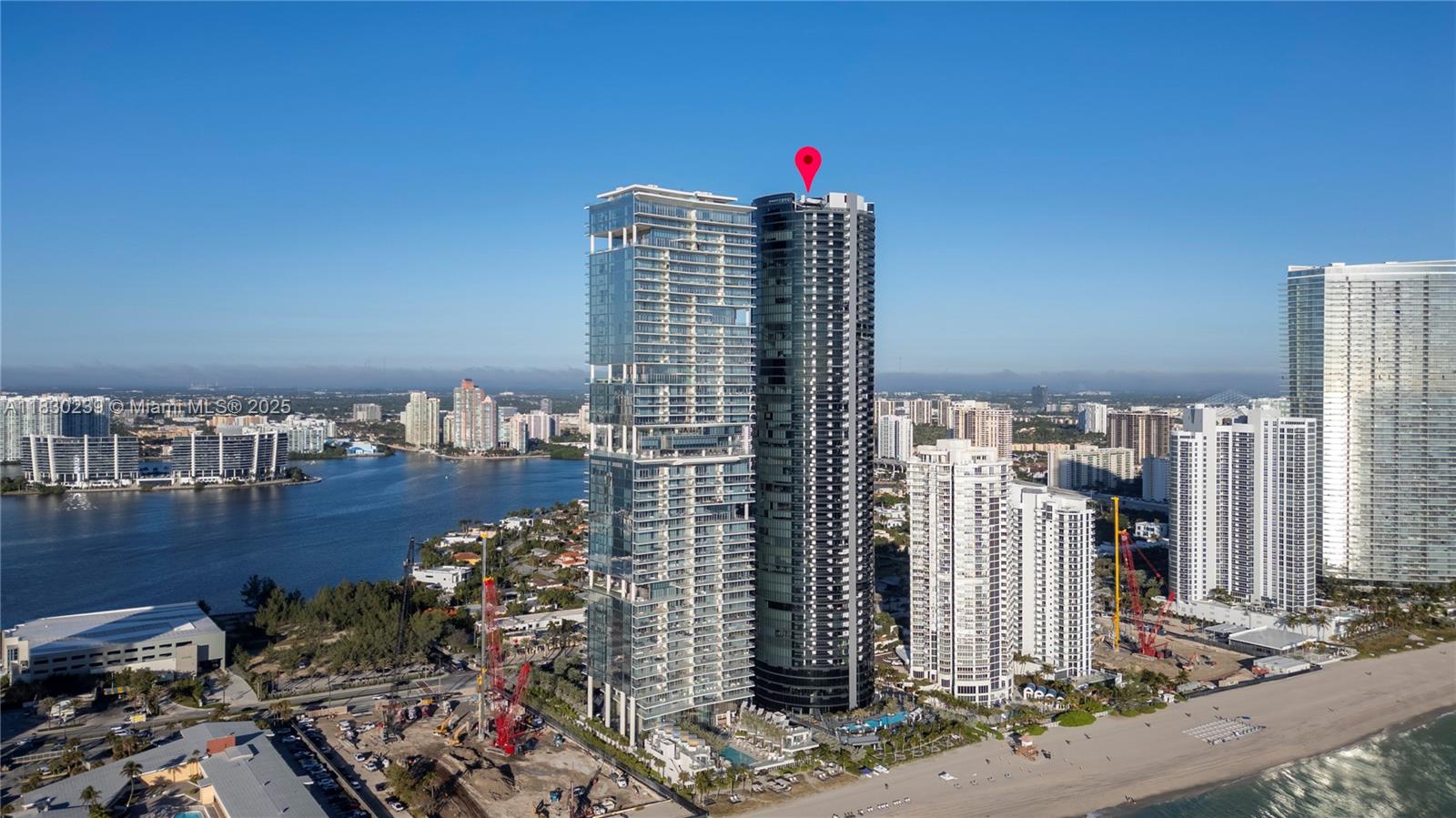 18555 COLLINS AVENUE COND - Residential