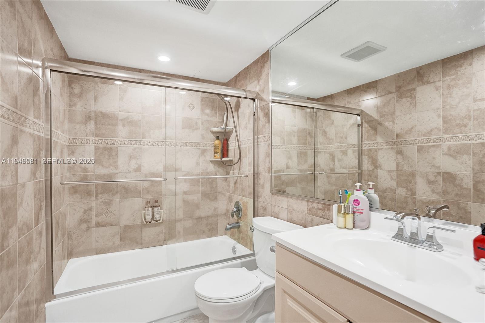 OCEAN VIEW TOWERS CONDO - Residential