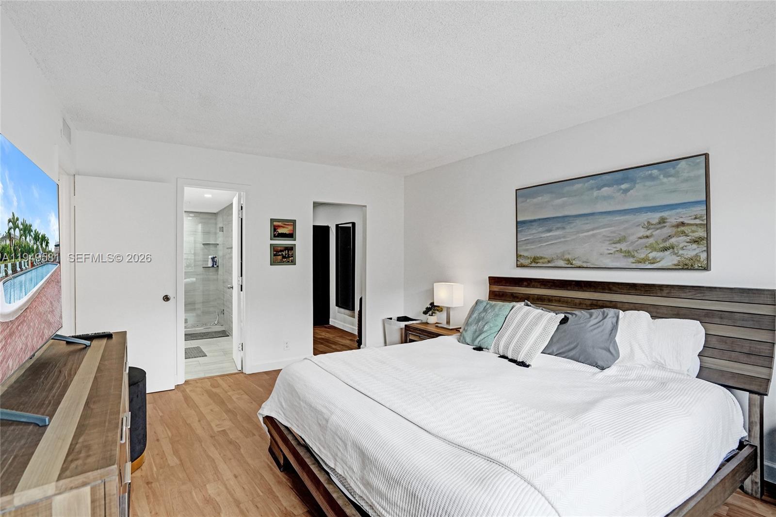 OCEAN VIEW TOWERS CONDO - Residential